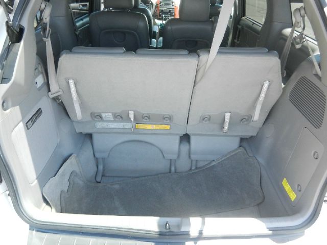 2004 Toyota Sienna Eddie Bauer 4x4