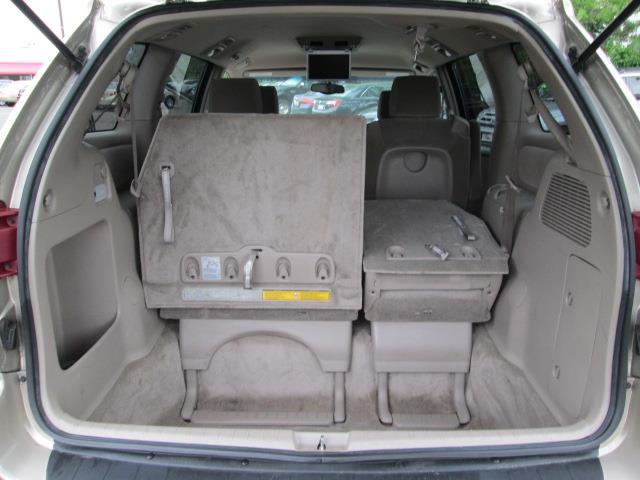 2005 Toyota Sienna SLT 4x4 3rd Row