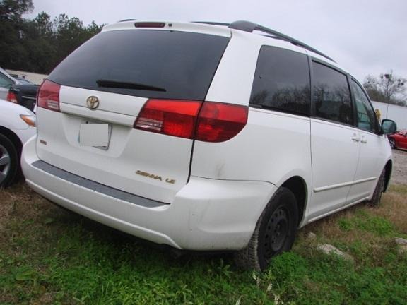 2005 Toyota Sienna S 2WD 4-spd AT