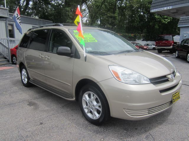 2005 Toyota Sienna 4.6L XLT Sport