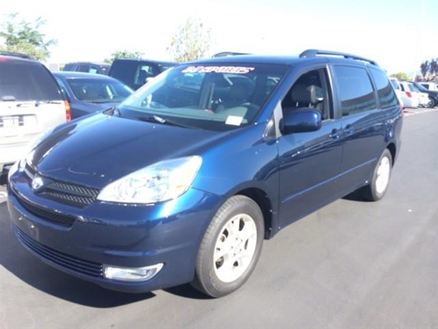 2005 Toyota Sienna Unknown