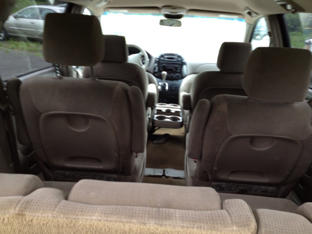 2005 Toyota Sienna S 2WD 4-spd AT