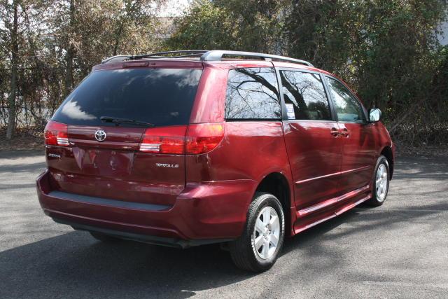 2005 Toyota Sienna 5.4L Special Service