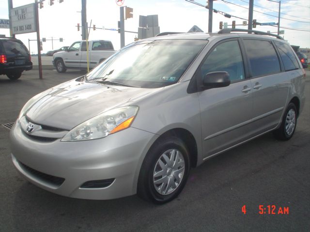 2006 Toyota Sienna XLT 4.6L 4WD