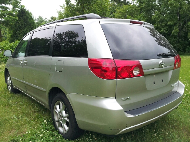 2006 Toyota Sienna XLT 4.6L 4WD