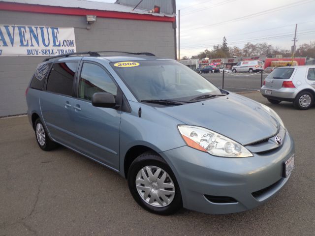 2006 Toyota Sienna Eddie Bauer 5.4L 4WD