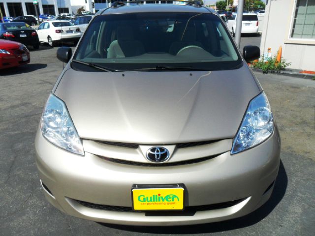 2006 Toyota Sienna XLT 4.6L 4WD