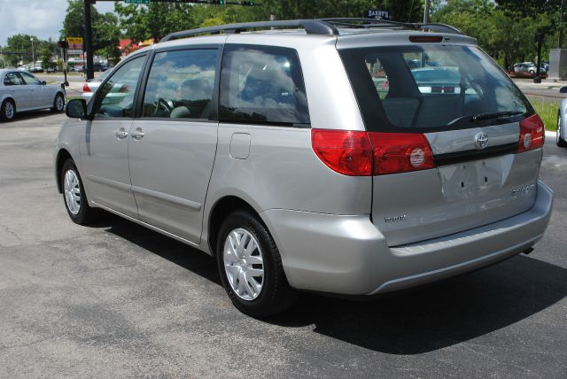 2006 Toyota Sienna XLT 4.6L 4WD