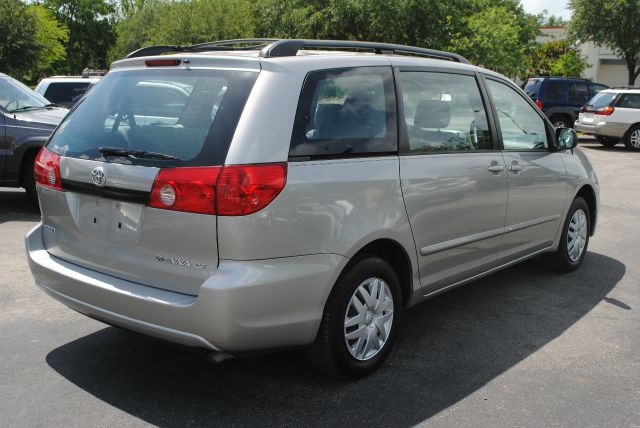 2006 Toyota Sienna XLT 4.6L 4WD