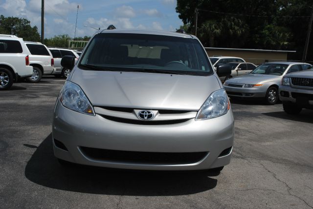 2006 Toyota Sienna XLT 4.6L 4WD