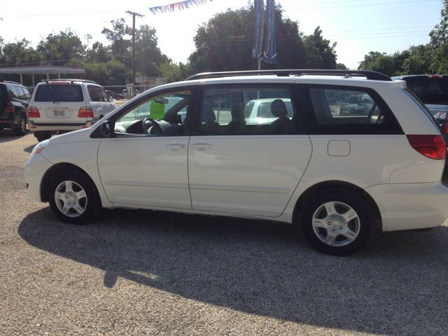 2006 Toyota Sienna 427 Convertible