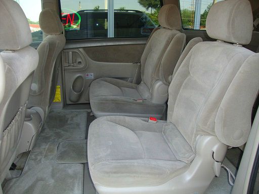 2006 Toyota Sienna SEL Sport Utility 4D