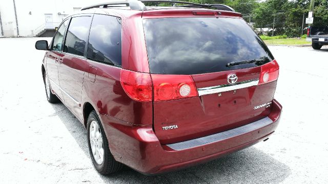 2006 Toyota Sienna XLT 4.6L 4WD