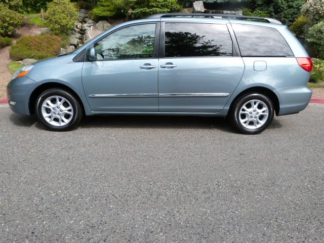 2006 Toyota Sienna XLT 4.6L 4WD