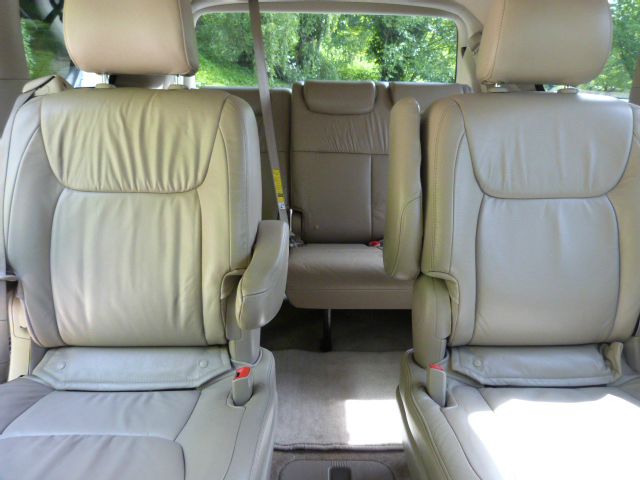 2006 Toyota Sienna XLT 4.6L 4WD