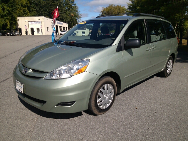 2006 Toyota Sienna XLT 4.6L 4WD