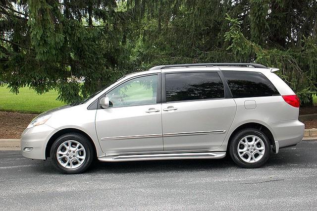 2006 Toyota Sienna Eddie Bauer 4x4