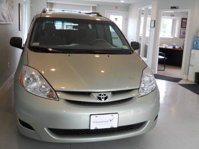 2006 Toyota Sienna XLT 4.6L 4WD