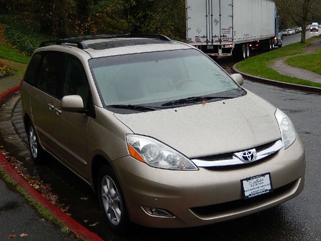 2006 Toyota Sienna XLT 4.6L 4WD