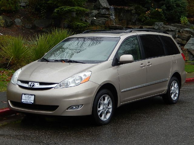 2006 Toyota Sienna XLT 4.6L 4WD