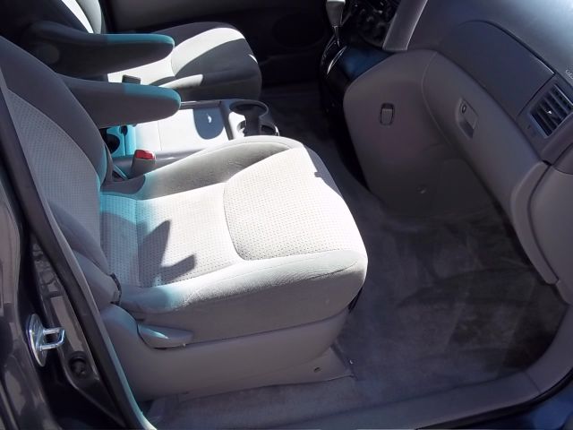 2006 Toyota Sienna XLT 4.6L 4WD