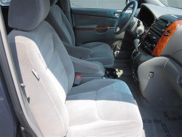 2007 Toyota Sienna SEL Sport Utility 4D