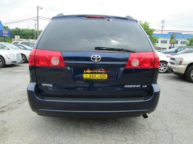 2007 Toyota Sienna SR5 Sport Edition