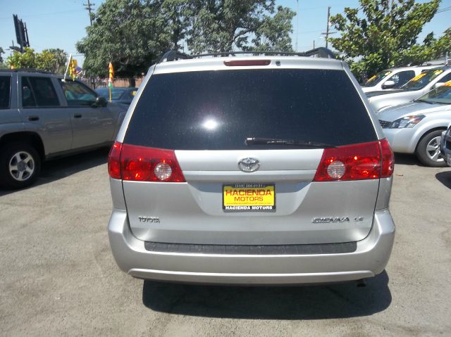 2007 Toyota Sienna Preferred Sport Package