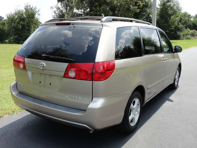 2007 Toyota Sienna SR5 Sport Edition