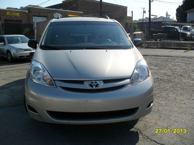 2007 Toyota Sienna Unknown