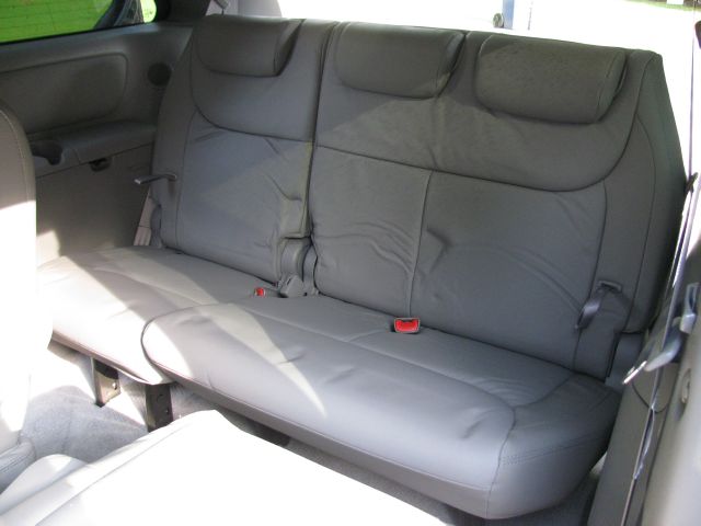 2007 Toyota Sienna SR5 Sport Edition