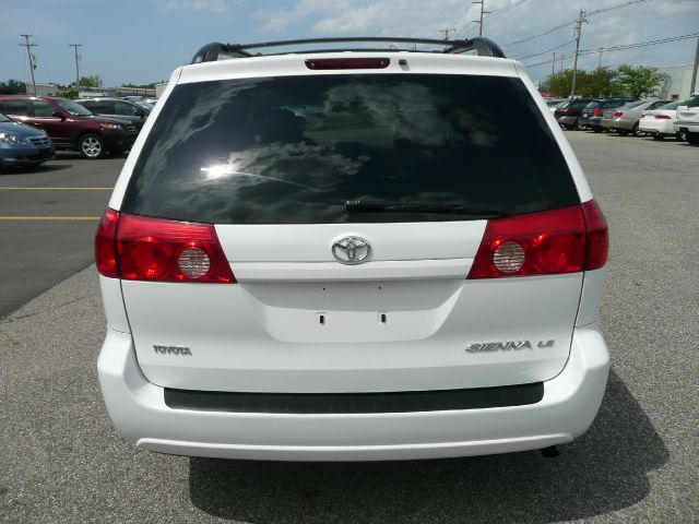 2008 Toyota Sienna SR5 Sport Edition