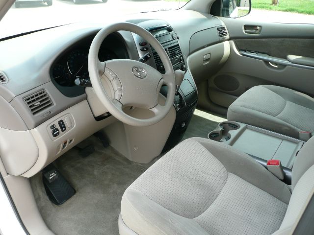 2008 Toyota Sienna SR5 Sport Edition