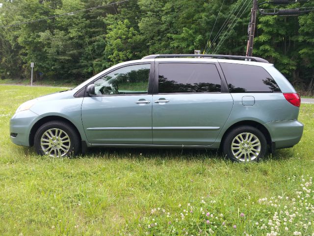 2008 Toyota Sienna 4.6L XLT Sport