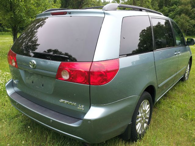 2008 Toyota Sienna 4.6L XLT Sport