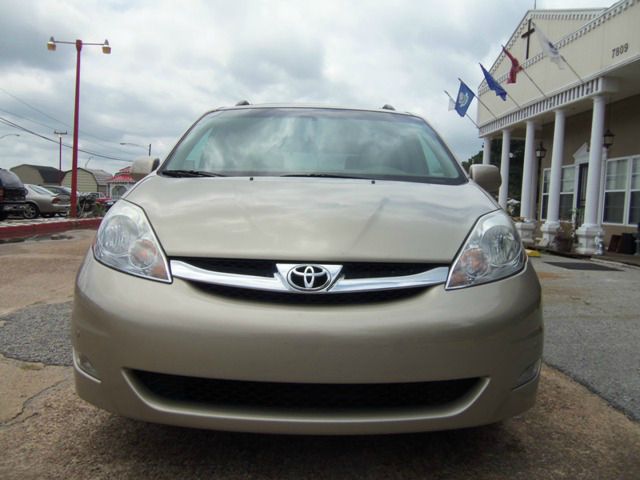 2008 Toyota Sienna SR5 Sport Edition