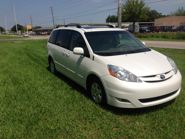 2008 Toyota Sienna GT Black Leather