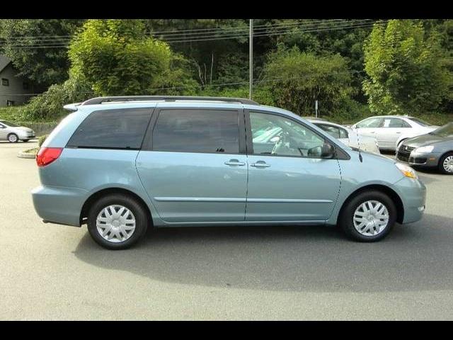 2008 Toyota Sienna XLT 4.6L 4WD