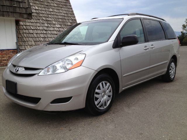 2008 Toyota Sienna SR5 Sport Edition