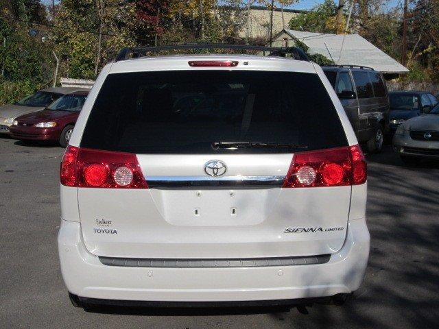 2008 Toyota Sienna EDIE Bauer