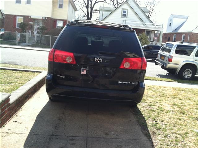 2008 Toyota Sienna Unknown