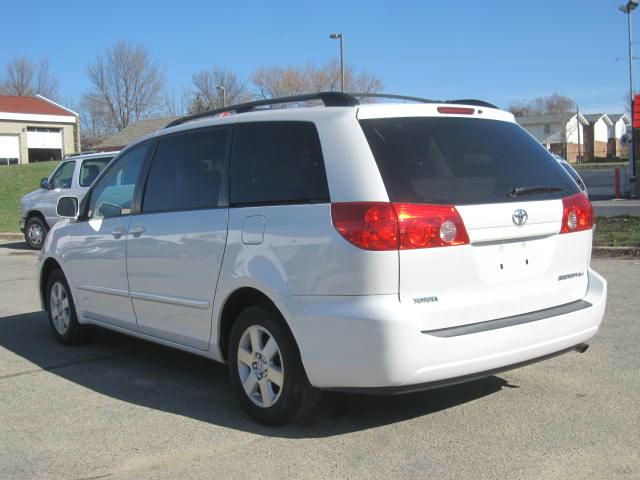 2008 Toyota Sienna SR5 Sport Edition