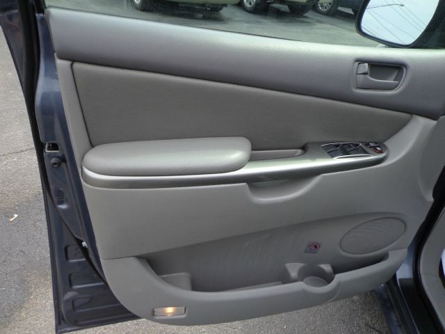 2008 Toyota Sienna SR5 Sport Edition