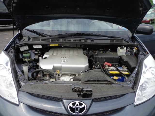 2008 Toyota Sienna SR5 Sport Edition