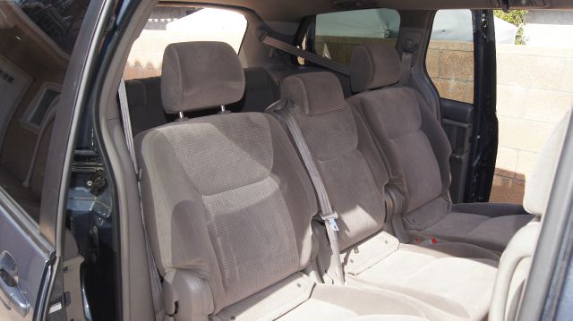 2008 Toyota Sienna XLE Leather Sunroof And DVD