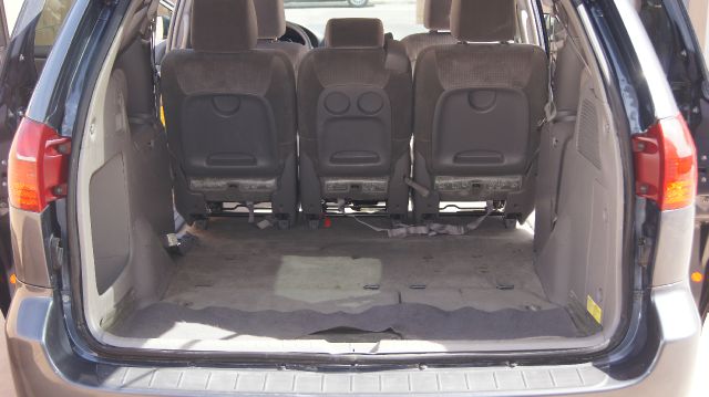 2008 Toyota Sienna XLE Leather Sunroof And DVD