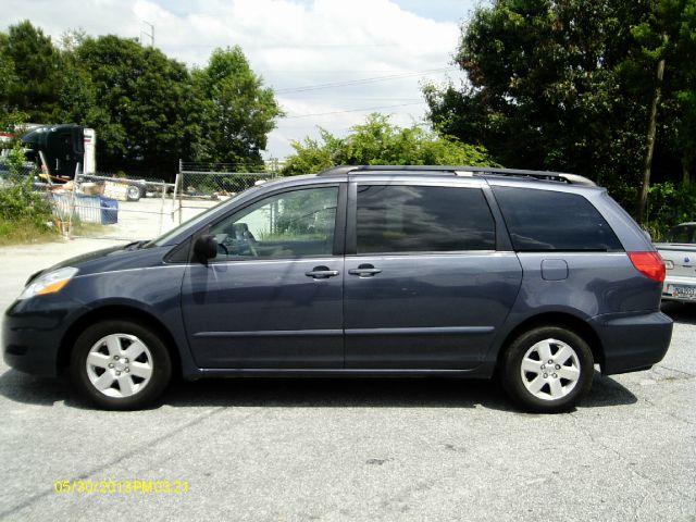 2008 Toyota Sienna SR5 Sport Edition