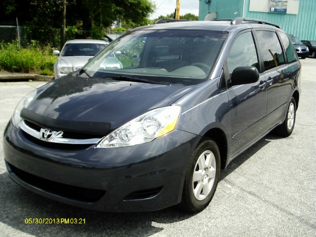 2008 Toyota Sienna SR5 Sport Edition