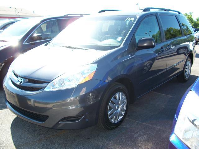 2009 Toyota Sienna XLT, Local Trade In