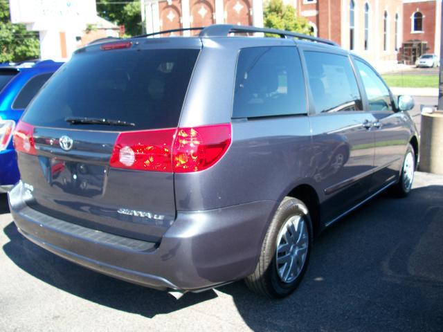 2009 Toyota Sienna XLT, Local Trade In